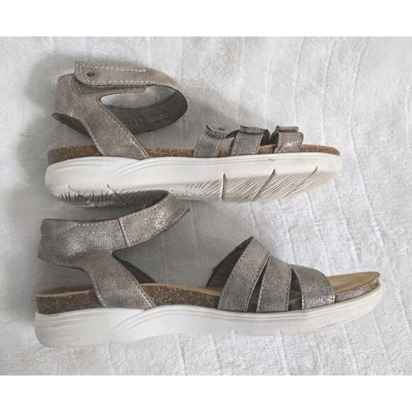 Women's Clarks April Dove Metallic Strappy Comfort sandals Summer‎ Vacation Sz7 - Picture 5 of 10